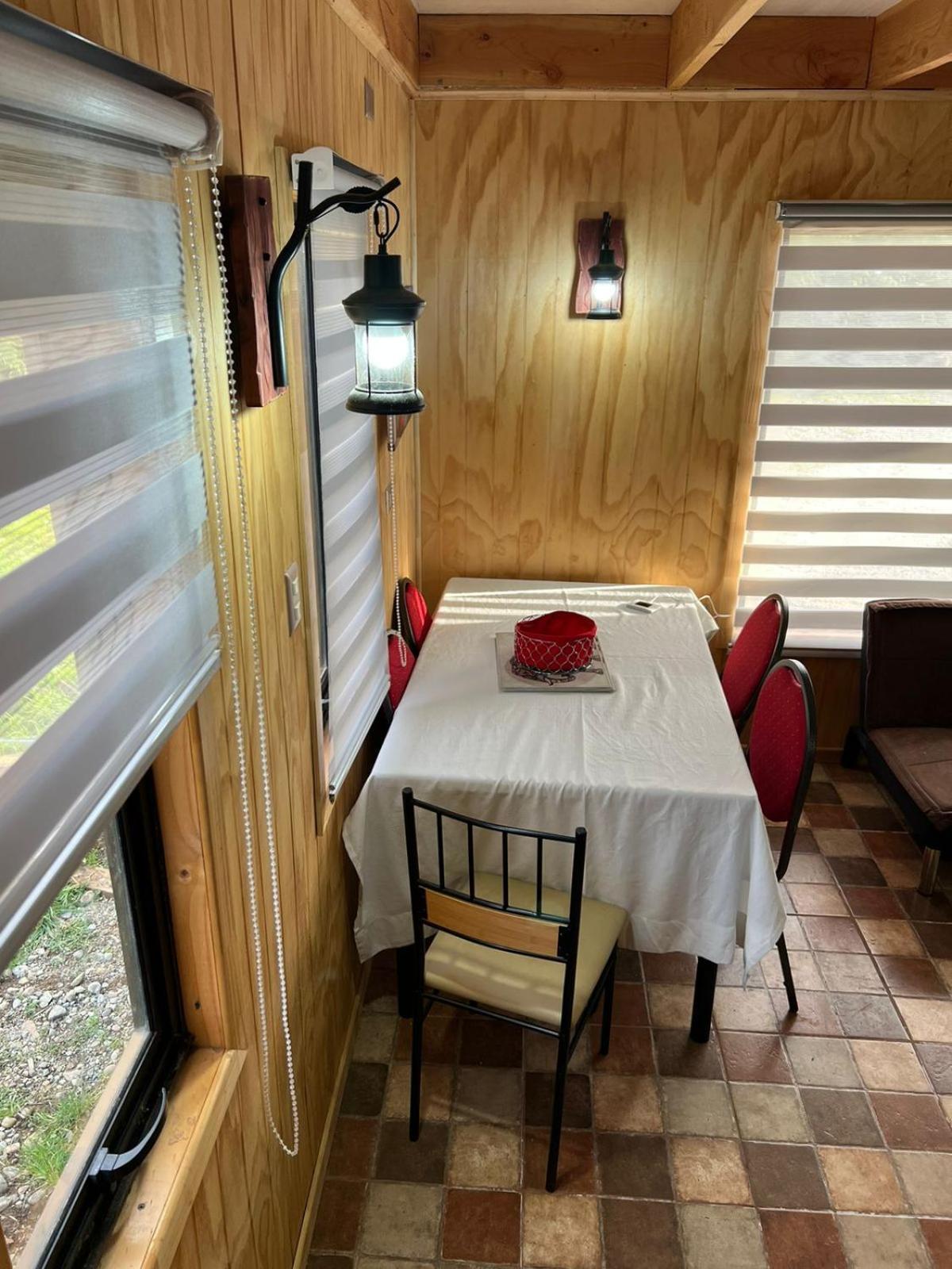 Cabanas Puntocom Puerto Aysen Ngoại thất bức ảnh