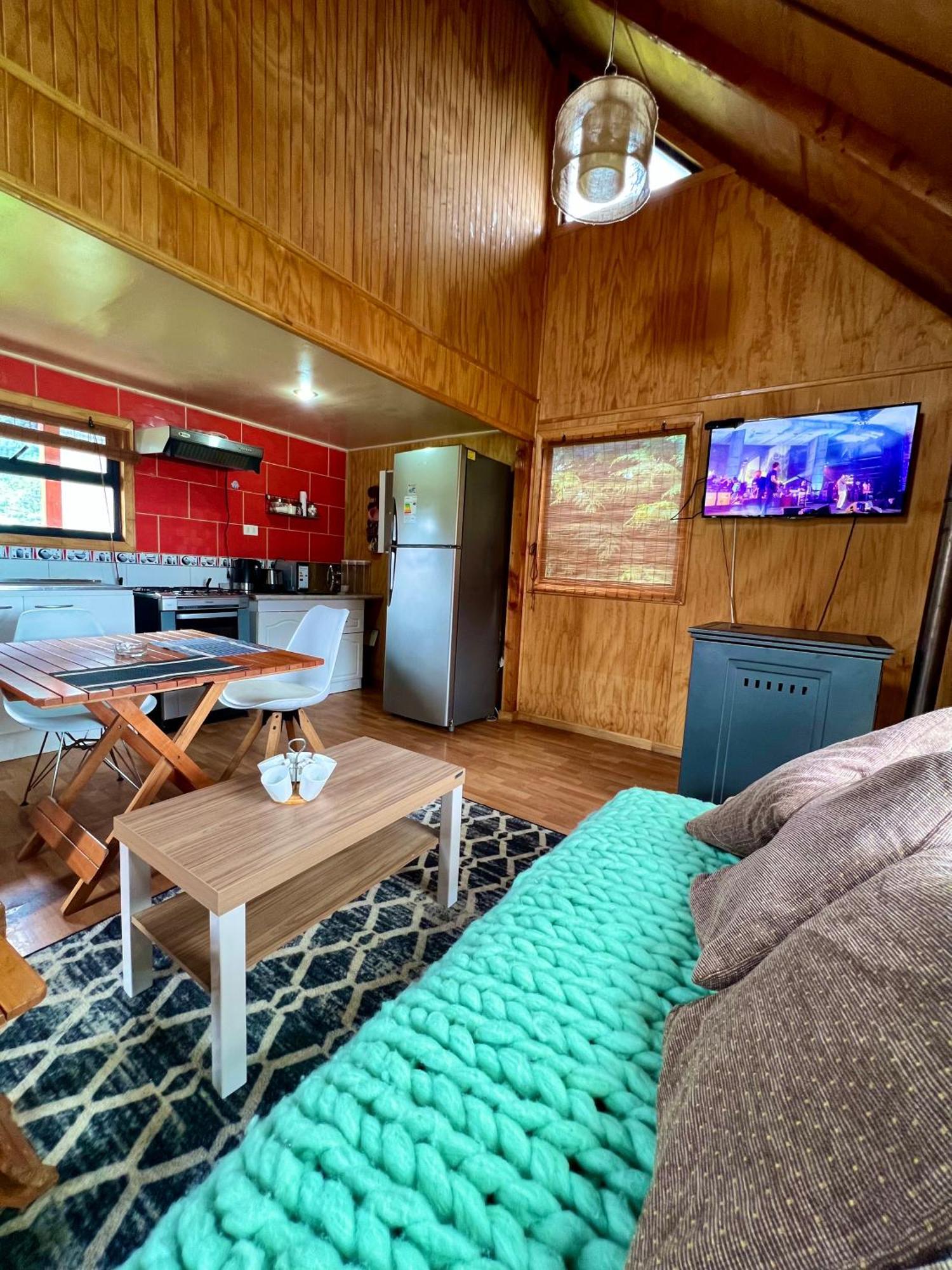 Cabanas Puntocom Puerto Aysen Ngoại thất bức ảnh