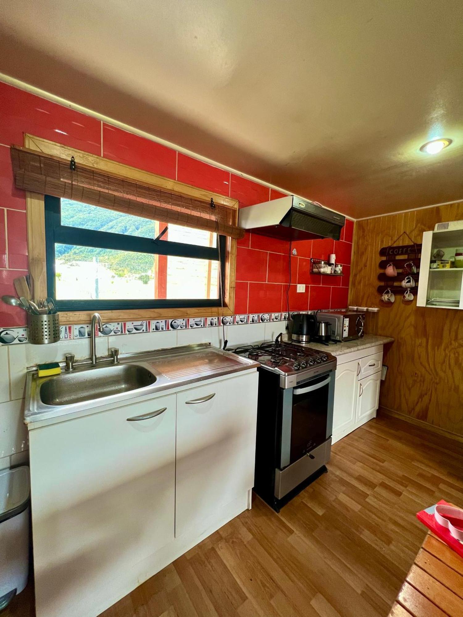 Cabanas Puntocom Puerto Aysen Ngoại thất bức ảnh