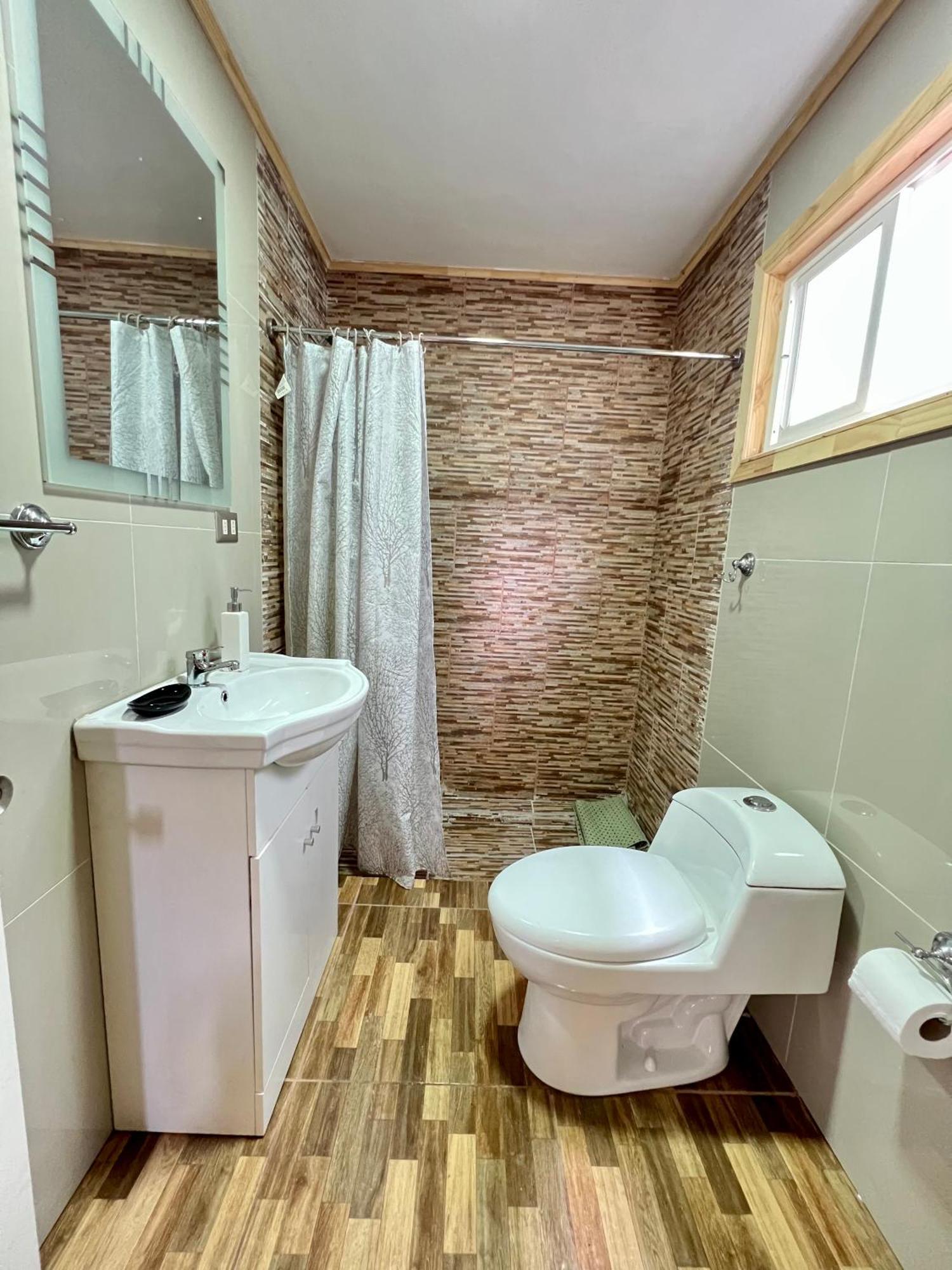 Cabanas Puntocom Puerto Aysen Ngoại thất bức ảnh